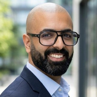 Porträt von Peyman Rezvani